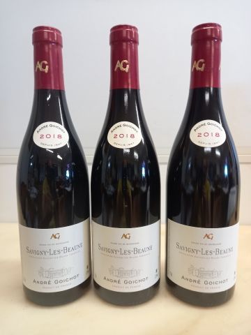 null 3 bouteilles de Savigny Les Beaune 2018 Grand vin de Bourgogne André Goicho...