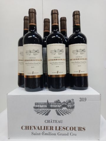 null 6 bouteilles de Saint Emilion Grand Cru 2019 Château Chevalier de Lescours Vignobles...