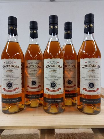null 5 Amber Rums 10 years old Contadora Tea Peral Island Premium Reserve of Panama...