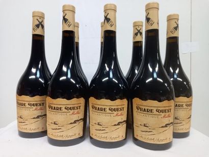 null 8 bouteilles de Malbec 2019 Le Phare Ouest bouteille lourde Mise de propriété...