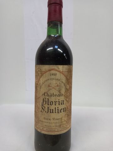 null Bouteille de Château Gloria 1980 Saint Julien niveau bon (bouteille sale en...