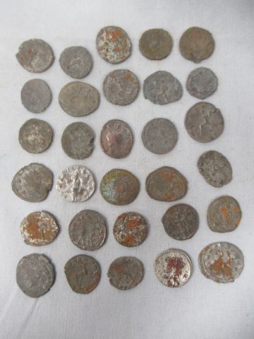 Lot de 30 pièces antiques (en l'état)
