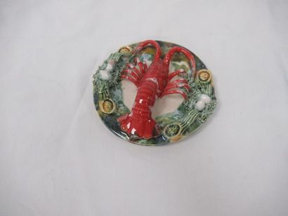 null Plat décoratif en céramique, à décor de homard. Diam.: 18 cm
