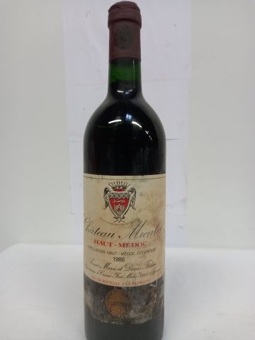 null Bouteille de Château Micalet 1988 Haut Médoc bouteilles numérotée Médaillé d'Argent...