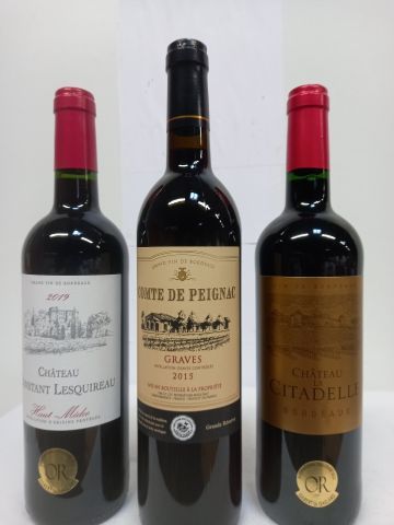 null Lot de 3 bouteilles:
1 Graves Rouge 2015 Grande réserve Domaine du Comte de...