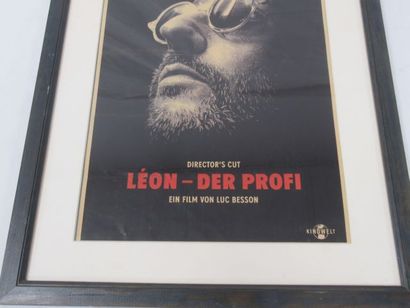 null Affiche "Léon - Der Profi". Encadrée sous verre. 53 x 44 cm