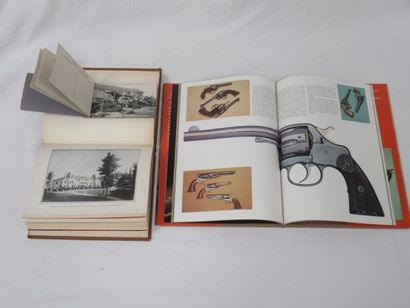 null Lot de deux livres : "La Passion des armes à feu" - "La Légion d'Honneur". On...