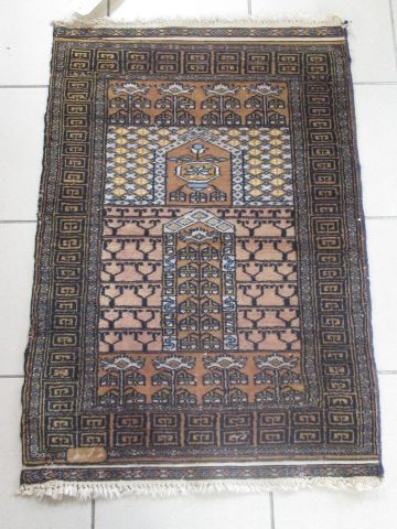 null ORIENT - Tapis en laine à décor géométrique, 69 x 97 cm