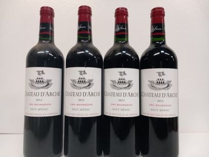 null 4 bouteilles de Château d'Arche 2012 Cru Bourgeois Haut Médoc La propriété de...