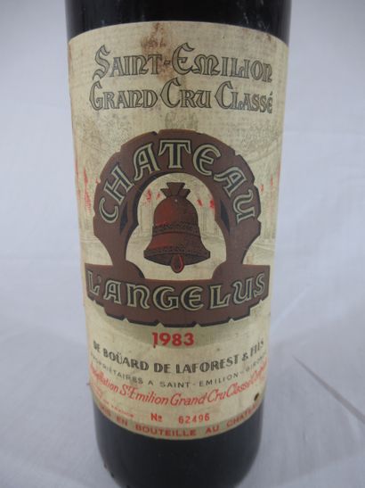 null Bottle of Saint-Emilion Grand Cru Château l'Angelus, 1983 LB