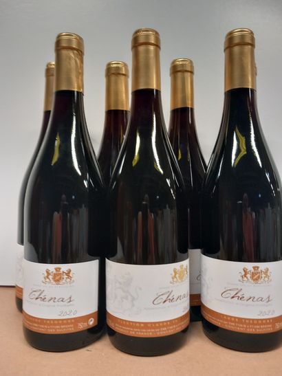 7 bouteilles de Chénas Cru du Beaujolais...
