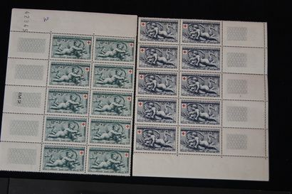 null Lot of 35 series from n°937/38. New, first choice. Price: 455 euros.