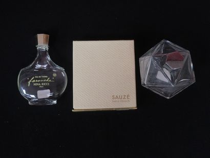 null Lot including a Sauzé Eau de Cologne bottle (full, in box, circa 1950), two...