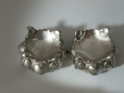 null Pair of silver salverons (800). Weight : 32 g (without their glasses)