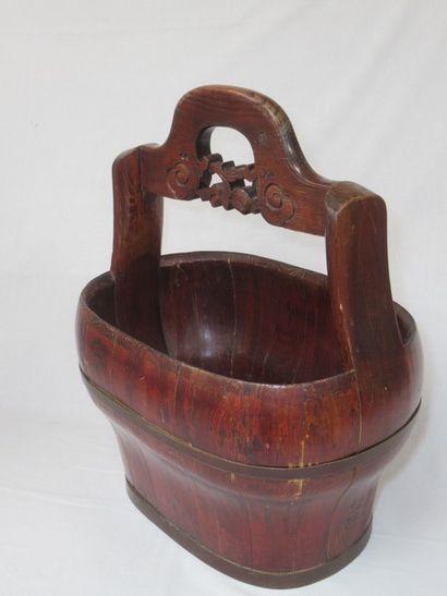 null CHINA Wooden rice basket. 53 x37 cm (wear, strapping to be refastened)