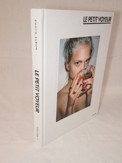 null "Le Petit voyeur, album photo, volume 1". Publié par Christiane Rosen, 2017...