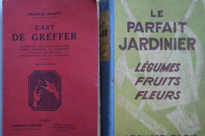 null Lot de deux volumes: -Laneville, Le parfait jardinier, Larousse. 160 gravures....