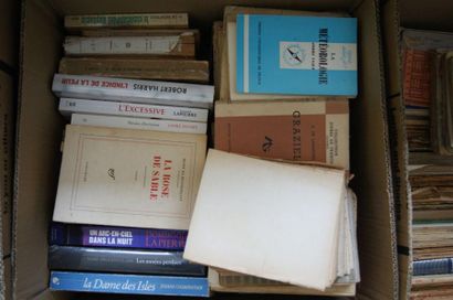 null Ensemble de quatre cartons de livres dont Encyclopédie Bordas (Exemplaires 1-20...