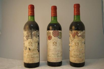 null 3 bouteilles de Château Mouton Rothschild, 1978. Etiquette décorée par Riopelle....