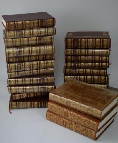 null Lot de livres reliés : Philippe Ernenger, La Monarchie française, 10 tomes /...