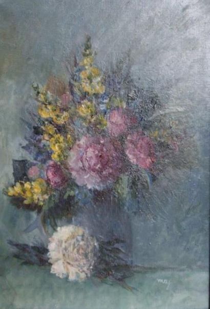 null Ecole moderne, Bouquet, huile sur toile, signée "Maj" 55 x 38 cm