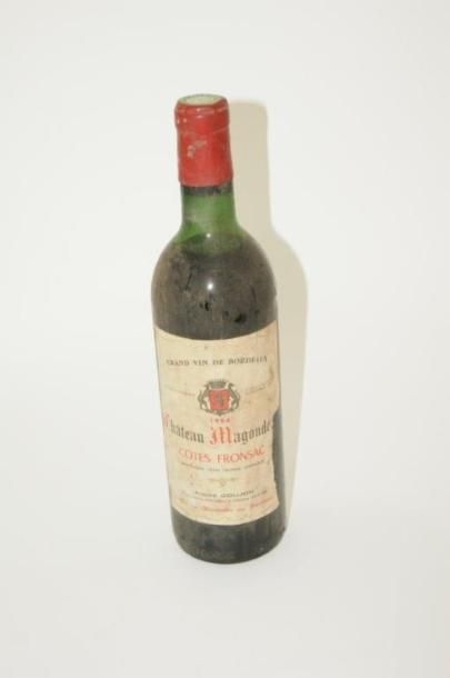 null 1 bouteille de Château Magondeau. 1964. Fronsac. André Goujon (étiquette sale...