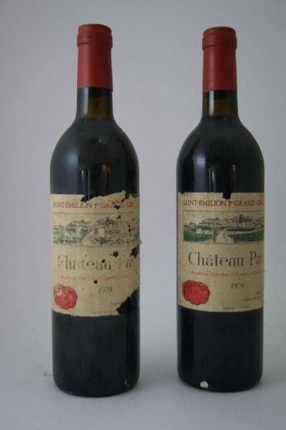 null 2 bouteilles de Saint-Emilion, Château Pavie 1er Grand Cru Classé. Propriétaires...