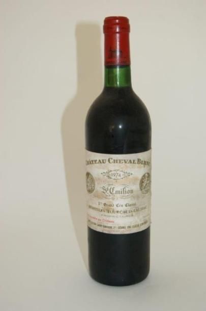 null 1 bouteille de Cheval Blanc, 1974, Saint Emilion, 1er Grand cru classé (étiquette...
