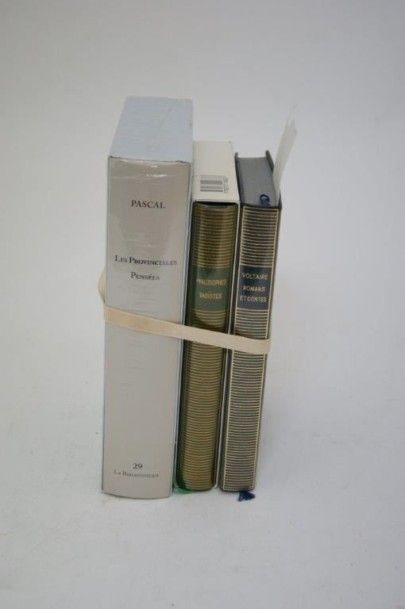 null Bibliothèque de La Péiade. 2 volumes : Voltaire, Romans et Contes (sans son...
