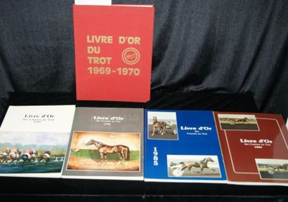 null Ensemble de 5 volumes : Livre d'or du trot 1969-70 et 4 livres d'or des courses...