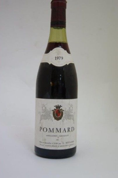 null 1 bouteille Pommard. 1979. Mise en bouteille par L Métairie. (étiquette légèrement...