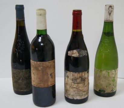null Lot de 4 bouteilles : 1 de Saint André de Figuière 1995, 1 de Comte de Lupé...