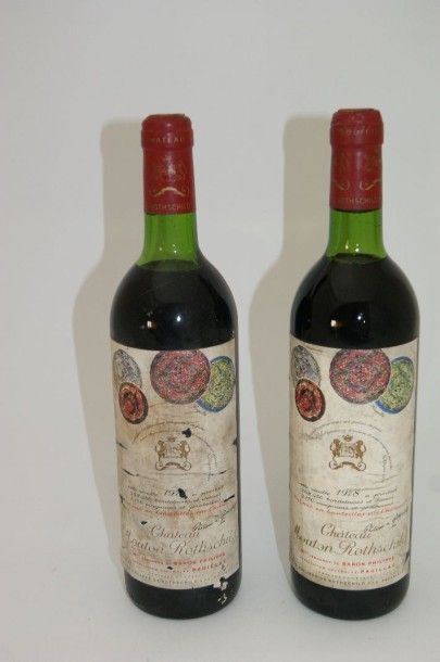 null 2 bouteilles de Château Mouton Rothschild, 1978. Etiquettes décorées par Riopelle....