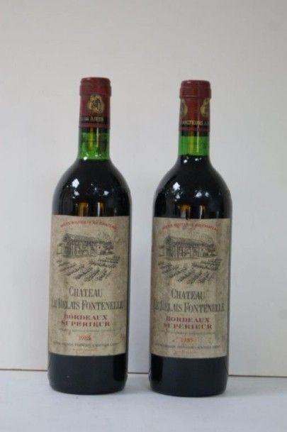 null 2 bouteilles de Château Le Relais Fontenelle 1985 (étiquettes sales et abim...