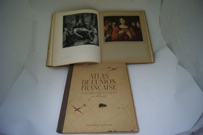 null Lot de deux livres : Atlas de l'Union française et Atlas général du Monde. Edition...