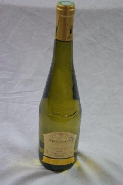 null 1 bouteille de Muscadet, château Elget, 2012. (étiquette dédicacée)