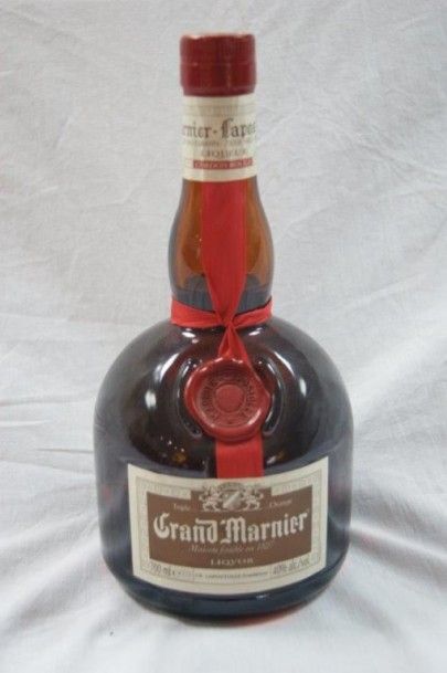 null 1 bouteille de Grand Marnier. 700 ml