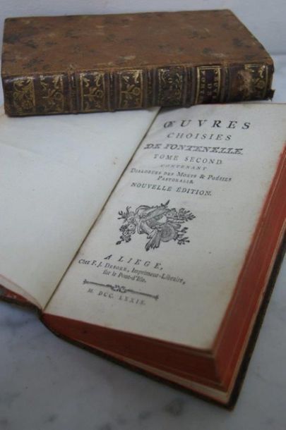 null FONTENELLE ,"Oeuvres choisies",Liège desoer, 1779 . 2 volumes( avec carte d...