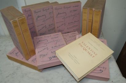 null série de douze livres brochés de l'éditeur Sauret , dans leur cartonnage.