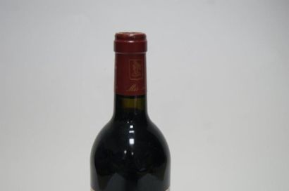null 1 bouteille de Pessac Leognan, Domaine de Chevalier, 1990.