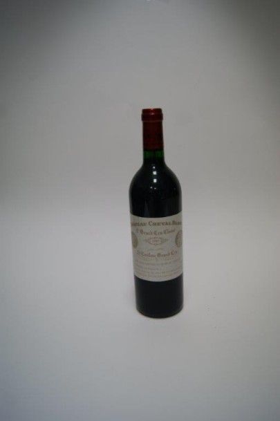 null 1 bouteille de Saint Emilion, Cheval Blanc, 1995.