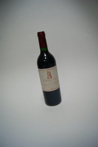 null 1 bouteille de Pauillac, Grand vin de Château Latour, 1994