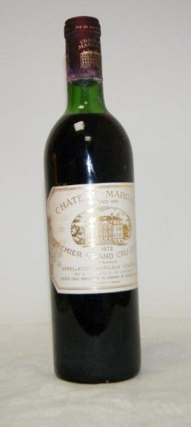 null 1 bouteille de Chateau Margaux premier grand cru classé , 1972.Légères taches...