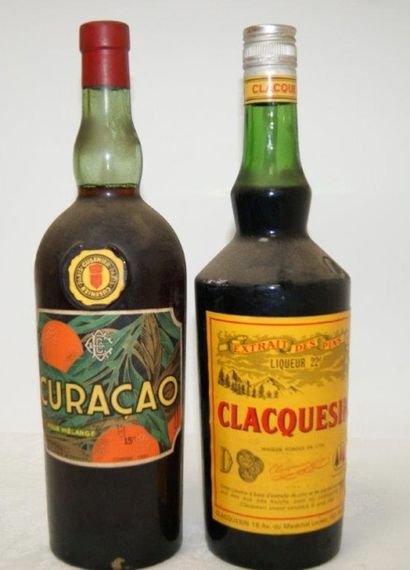 null Lot de deux bouteilles d'alcool comprenant une bouteille de liqueur de CLACQUESIN...