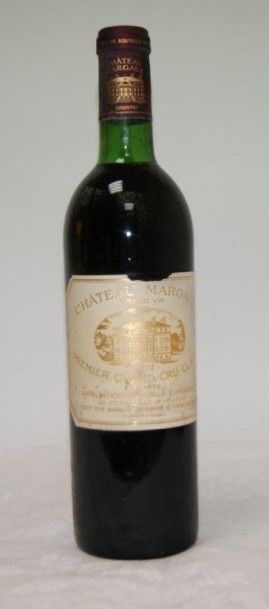 null 1 bouteille de Chateau Margaux premier grand cru classé , 1972.Etquette légérement...