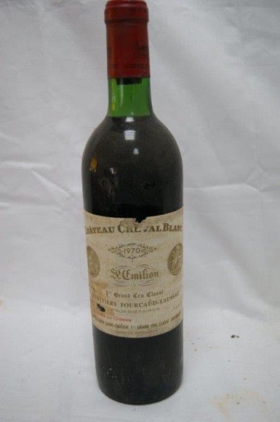 null 1 bouteille de Château Cheval Blanc, 1970. Etiquette légèrement abîmée.
