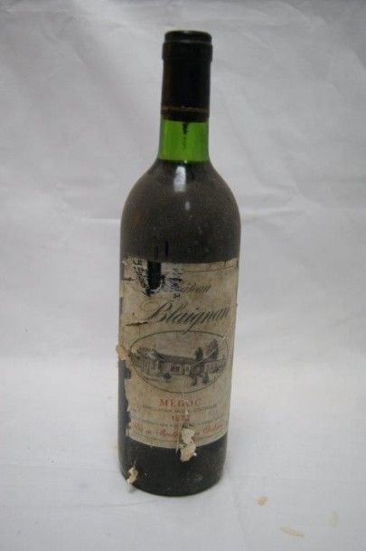 null 1 bouteille de château Blaignan, 1978. Etiquette sale et abîmée.
