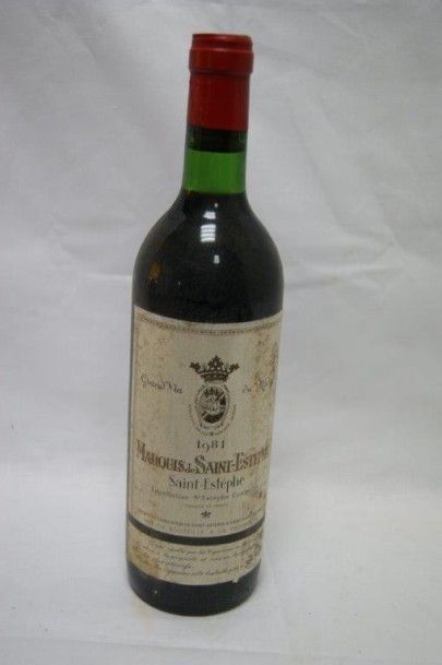 null 1 bouteille de Marquis de Saint Estèphe, 1981. Etiquette sale.
