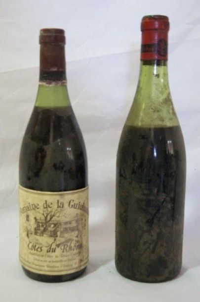 null Lot de 2 bouteilles : Côtes du Rhône (domaine de la Guicharde, manque le haut...