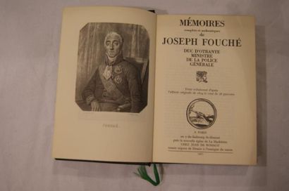 null Jean de BONNOtT "Mémoires" de Joseph Fouché, 1967.